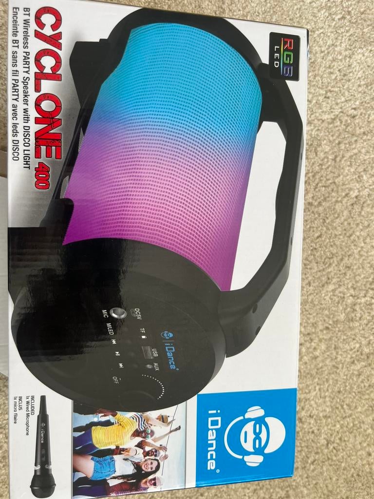 Idance party speaker cyclone met microfoon Nieuw, 1 tot 2 liter, Ophalen of Verzenden, Zo goed als nieuw