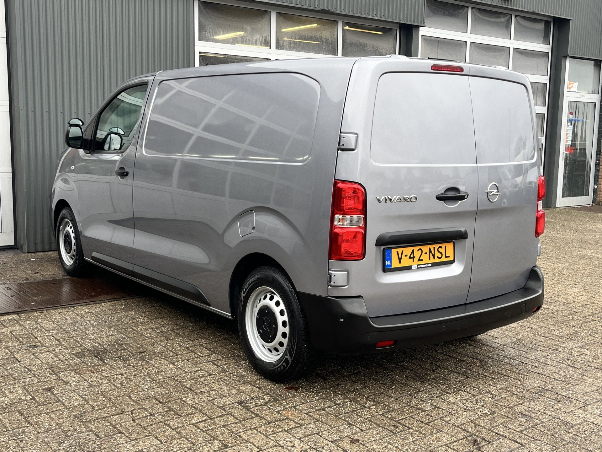 Opel Vivaro 1.5 CDTI L2H1 Marge BTW en BPM vrij! Airco Cruis, Auto's, Voorwielaandrijving, Stof, Gebruikt, 4 cilinders