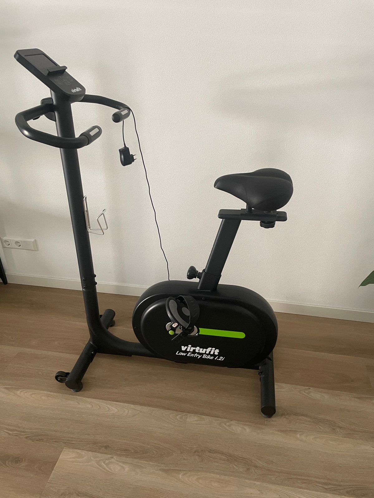 Hometrainer Virtufit low entry 1.2i, Sport en Fitness, Ophalen, Zo goed als nieuw, Hometrainer
