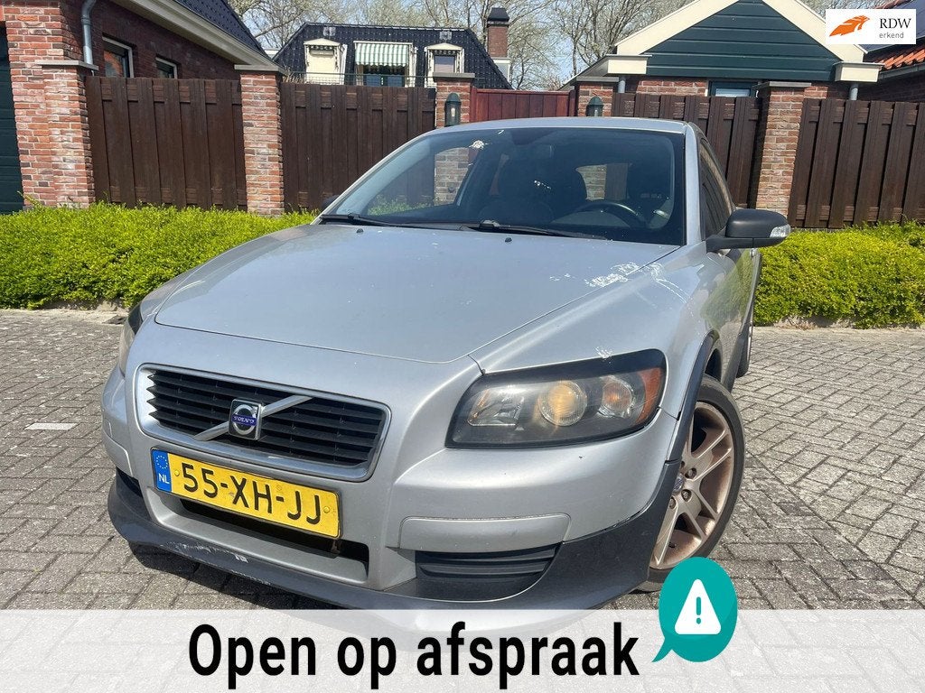 Volvo C30 1.8 Kinetic 125pk SPORTIEF KARRETJE ! CLIMA NAP !, Auto's, Volvo, Voorwielaandrijving, 1227 kg, 125 pk, Gebruikt