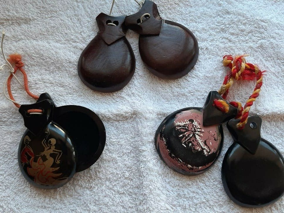 3 sets vintage castagnetten, Ophalen, Gebruikt