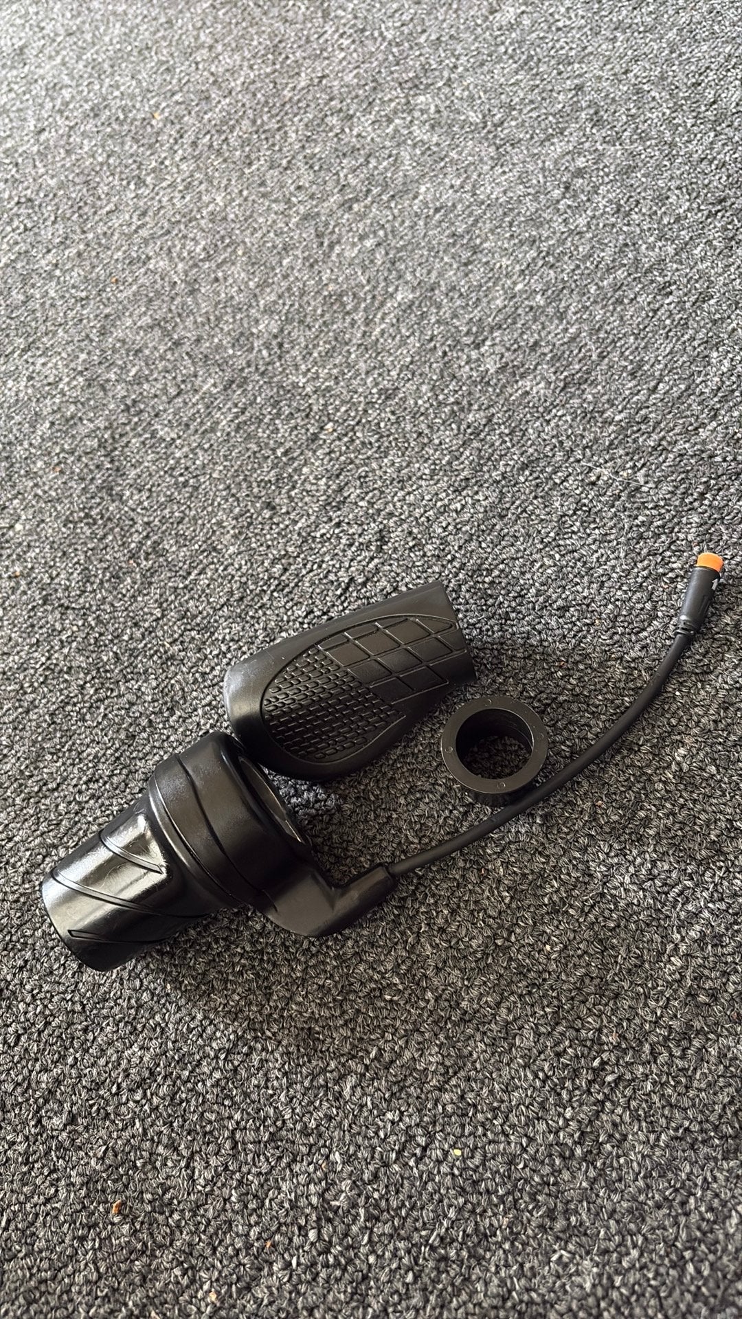 Gashendel, Motoren, Ophalen