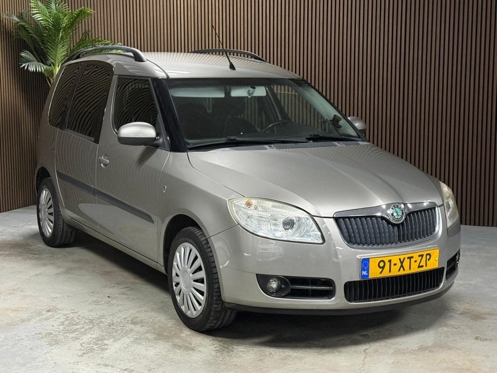 Skoda Roomster 1.4-16V Style (bj 2007), Gebruikt, 4 cilinders, Roomster, Origineel Nederlands