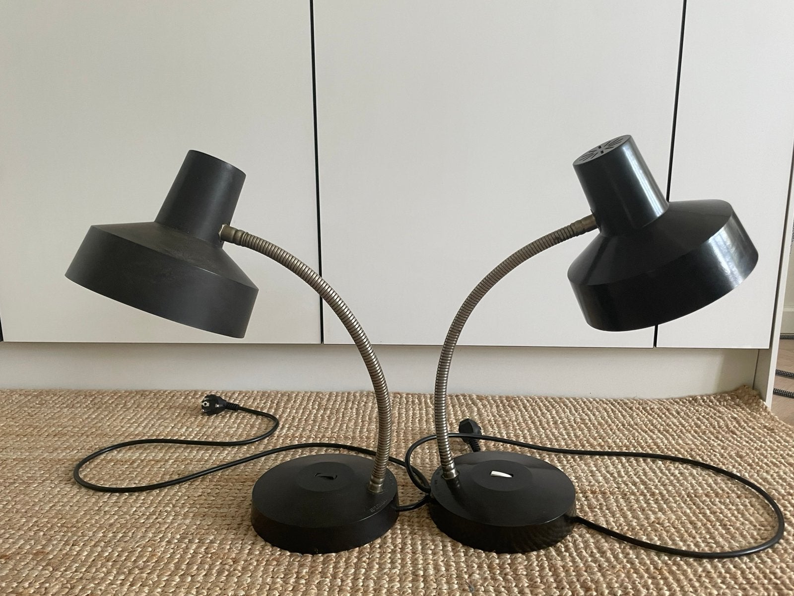 MID CENTURY TAFELLAMPEN:BUREAULAMPEN, Gebruikt, Vintage, E27 (groot), Met schakelaar