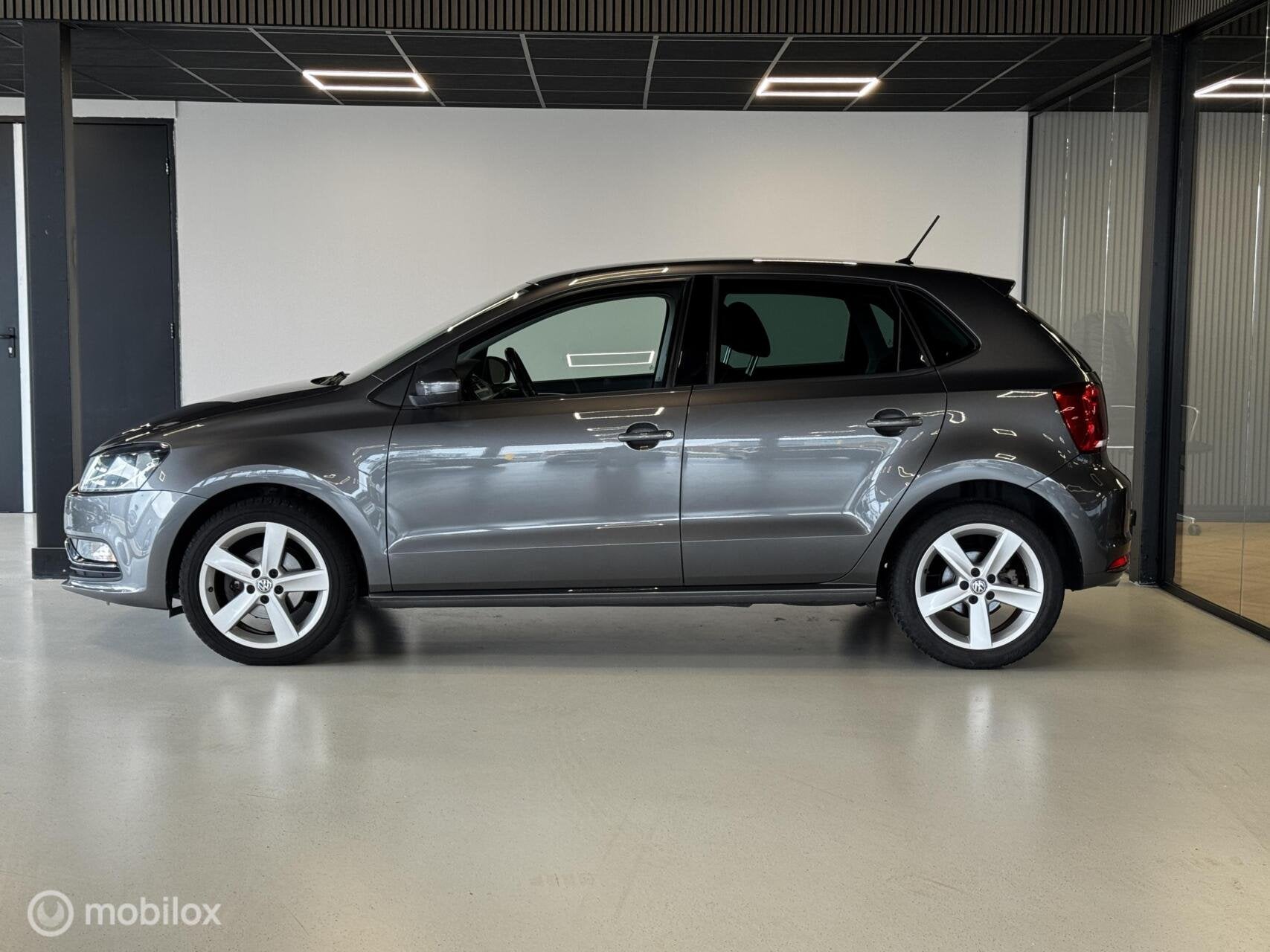 Volkswagen Polo 1.2 TSI Highline Automaat | Climate | Cruise, Auto's, Stof, 4 cilinders, 1039 kg, Origineel Nederlands