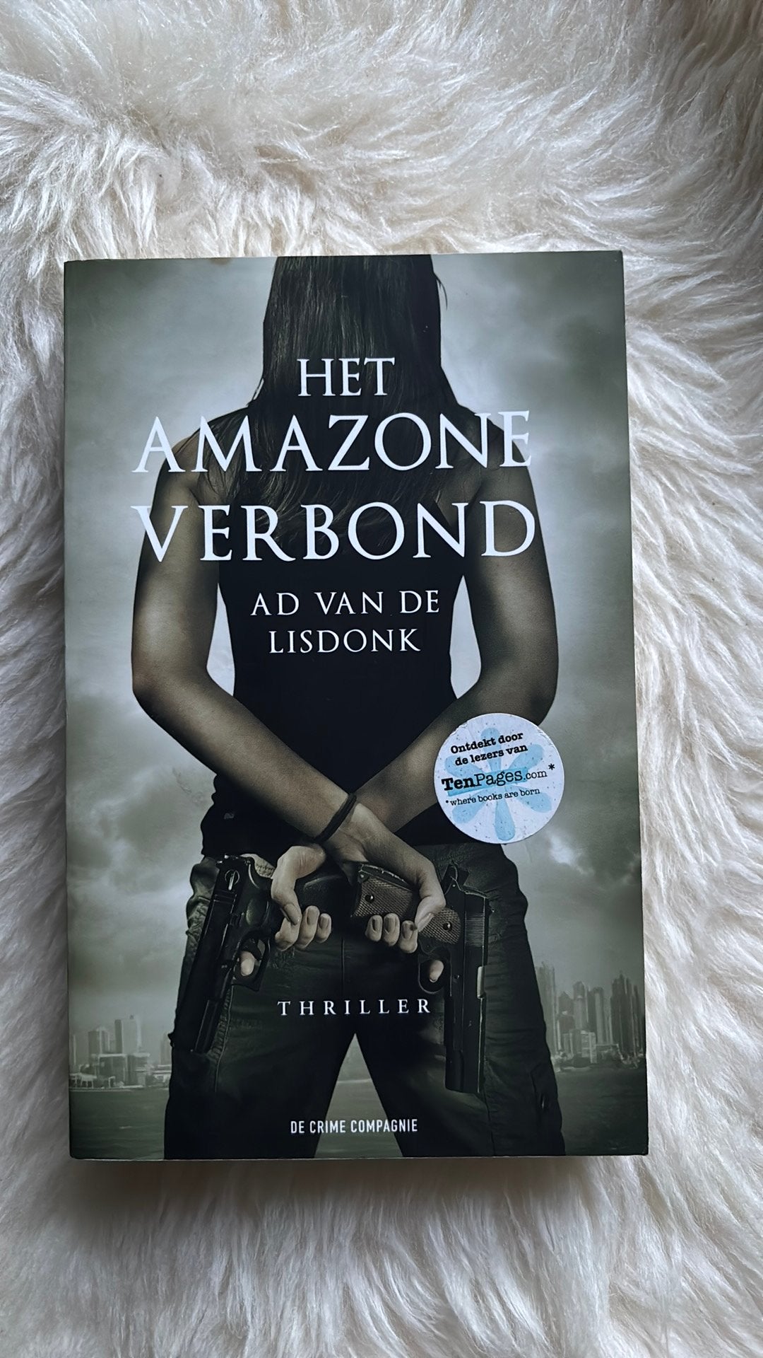 Ad van de Lisdonk - Het amazoneverbond, Ophalen of Verzenden, Zo goed als nieuw, Ad van de Lisdonk