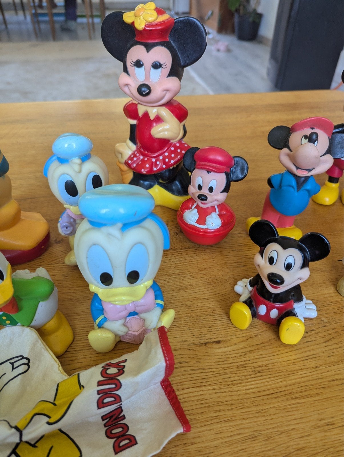 Grote Partij Vintage Disney Figuren – Rubber & Vinyl, Verzamelen, Ophalen of Verzenden, Mickey Mouse, Gebruikt, Beeldje of Figuurtje