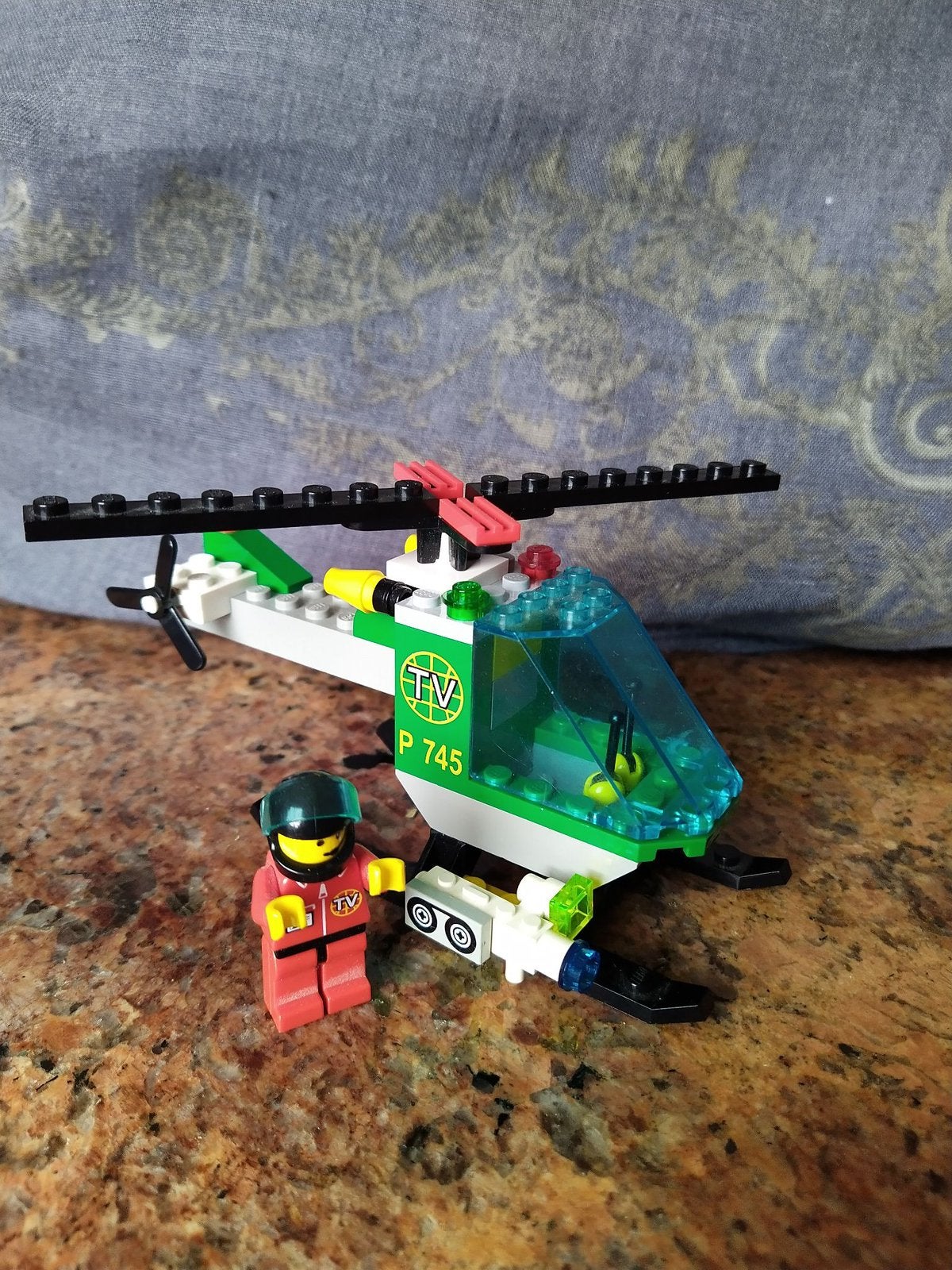 Lego tv helikopter 6425, Ophalen of Verzenden, Zo goed als nieuw