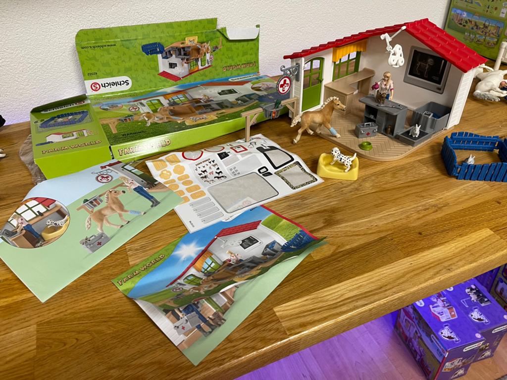Schleich Dierenartspraktijk met Dieren - Mooie Set, Ophalen of Verzenden, Gebruikt, Jongen of Meisje