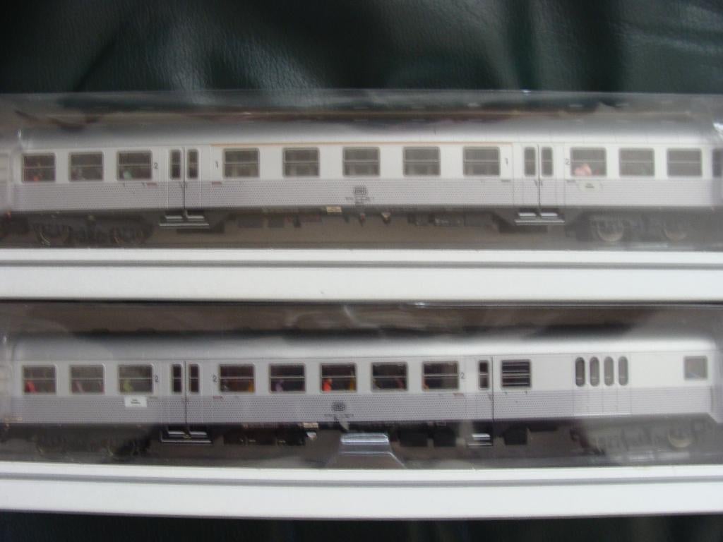 MARKLIN 2 X Silberling.43899 & 43898, Hobby en Vrije tijd, Modeltreinen | H0, Wisselstroom, Ophalen of Verzenden, Märklin, Nieuw