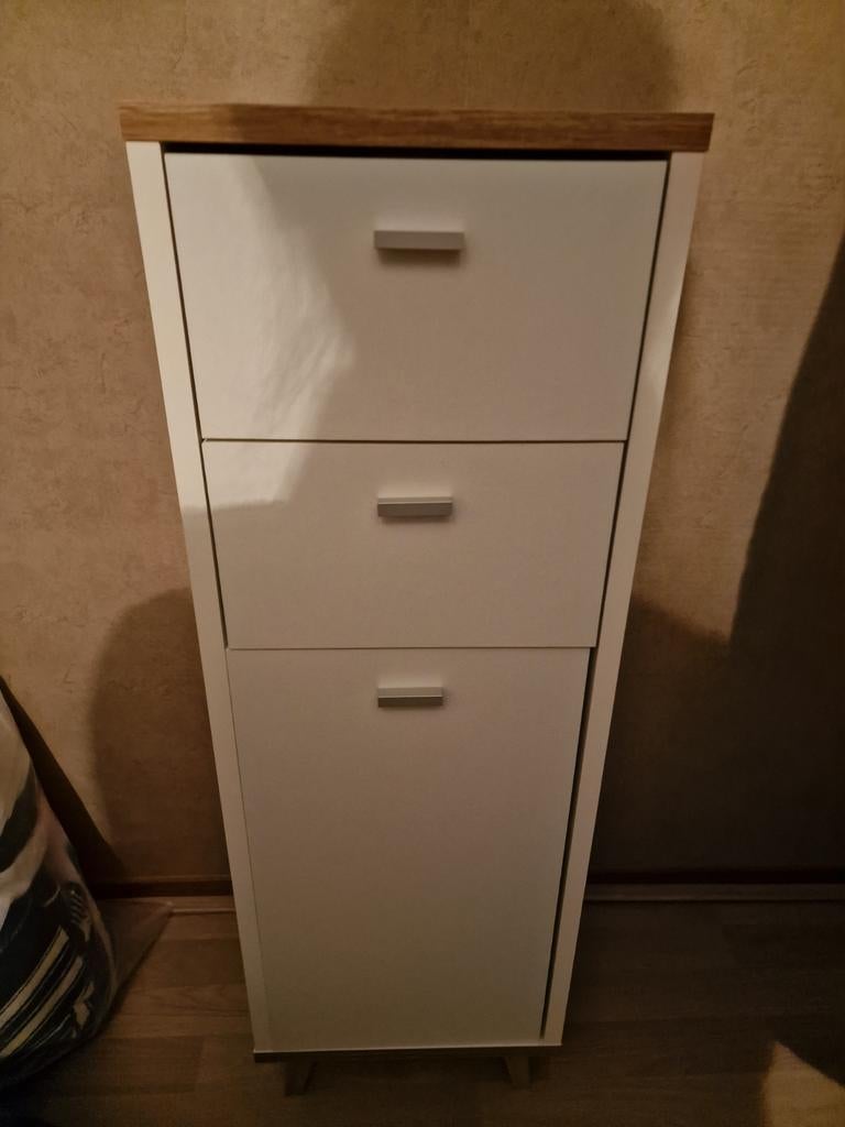 Lade kastje met 1 deur, Ophalen