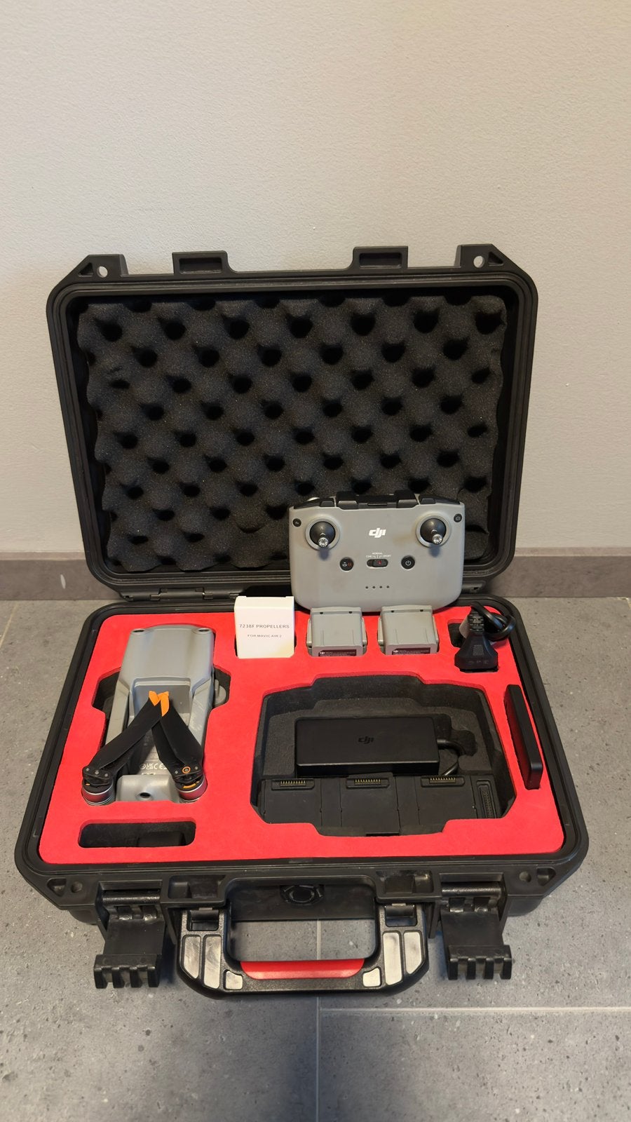 Dji air 2s flymore combo z.g.a.n + koffer + accesoires, Audio, Tv en Foto, Drones, Ophalen of Verzenden, Zo goed als nieuw