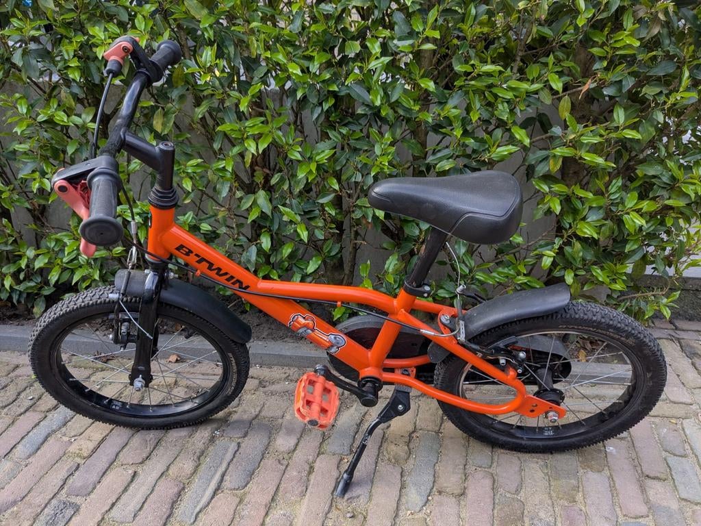 B'Twin Discover 100 kinderfiets 16 inch, Fietsen en Brommers, Fietsen | Kinderfietsjes, Ophalen, Gebruikt, Velgrem, 16 tot 20 inch