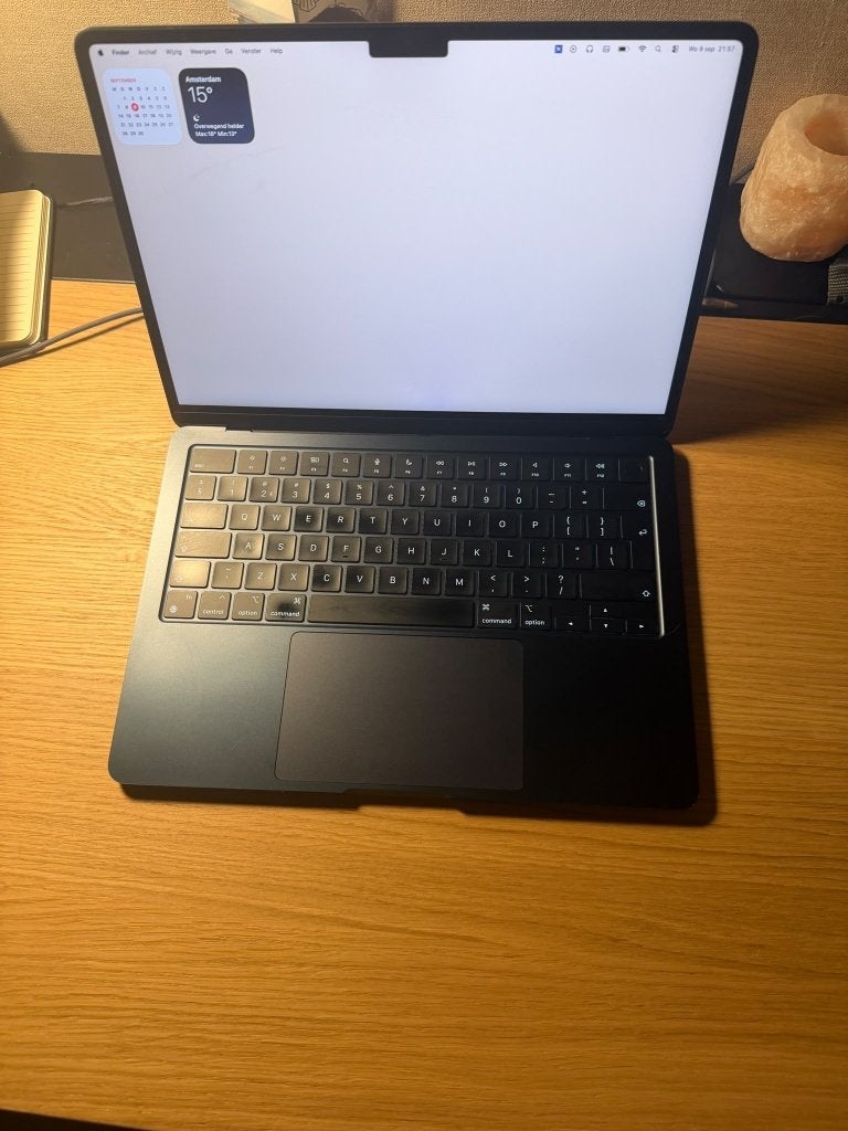 Macbook Air 2022 M2 8GB, Ophalen of Verzenden, Zo goed als nieuw, 13 inch, MacBook Air