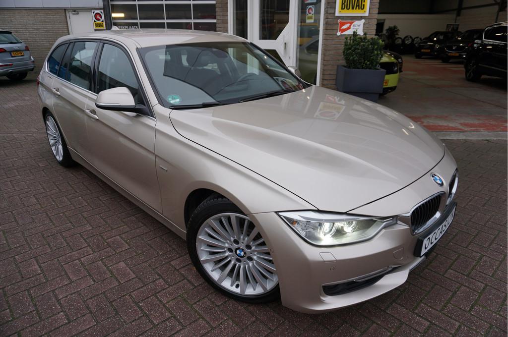 BMW 3 Serie Touring 328I Luxury Line Automaat (bj 2013), Auto's, BMW, Automaat, Gebruikt, Zwart, 4 cilinders