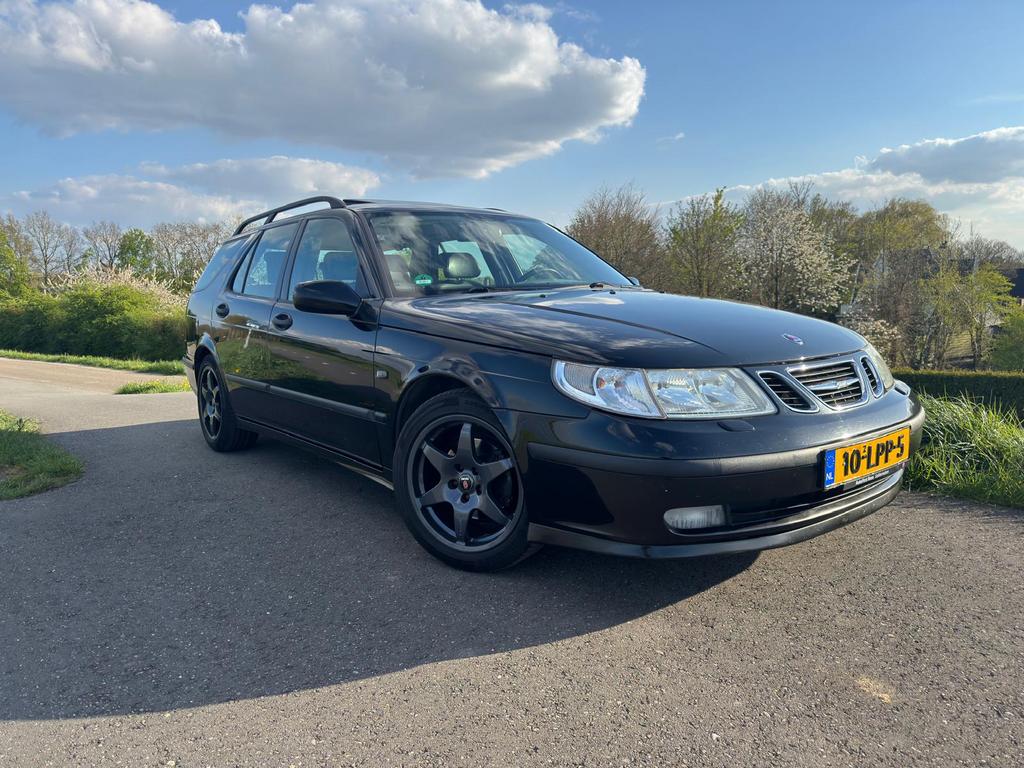 Saab 9-5 2.3 T Estate AUT 2001 Zwart, Auto's, 1800 kg, 2290 cc, Zwart, 10 km/l