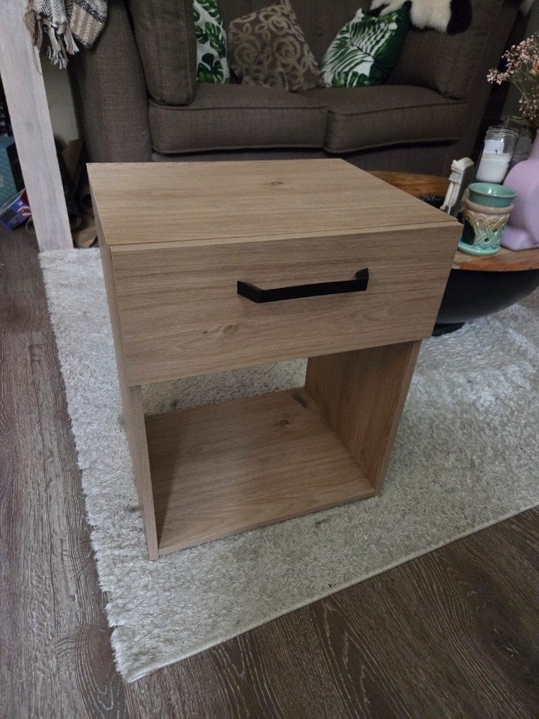 Gratis ladekastje/(nacht)kastje, Ophalen, Overige materialen, 1 of 2 laden, 50 tot 100 cm