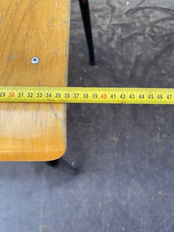 Toupie zwart – stapelbaar | 29 op voorraad, Gebruikt, Bruin, Vijf, Zes of meer stoelen, Hout