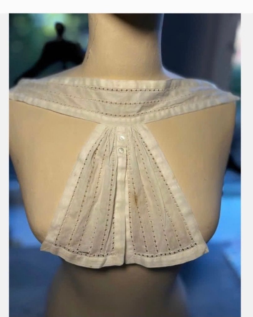 Antieke kraag/ jabot, zeer oud, wit, Ophalen of Verzenden, Dames