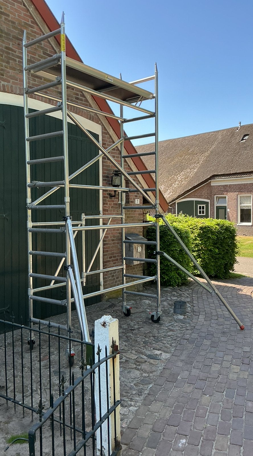 Rolsteiger Wienese., Doe-het-zelf en Verbouw, Steigers, Gebruikt, Rolsteiger of Kamersteiger, 5 meter of hoger, Ophalen