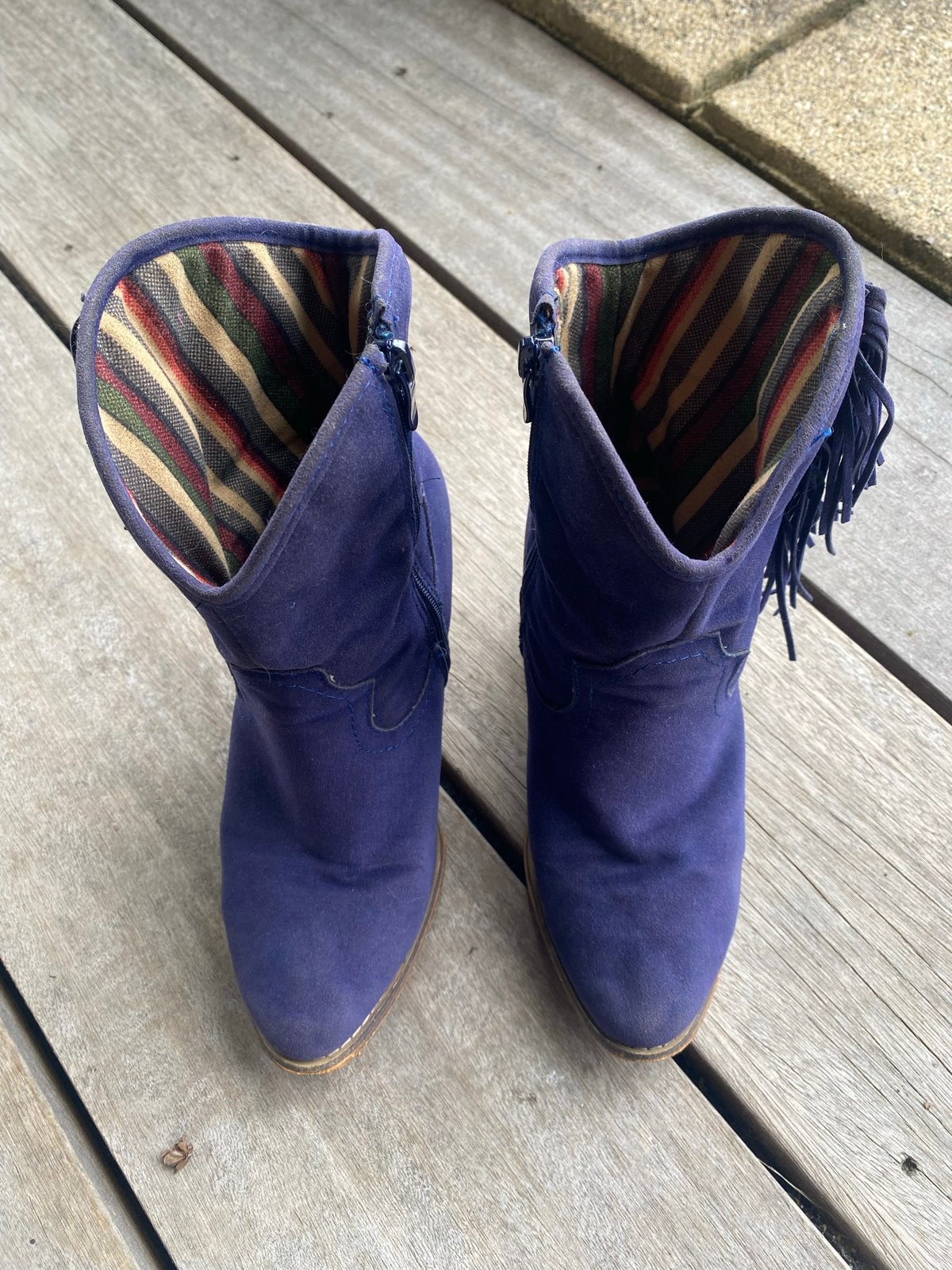 Blauwe suède enkellaarzen met franjes mt 38, Blauw, Lage of Enkellaarzen, Ophalen of Verzenden, Gedragen