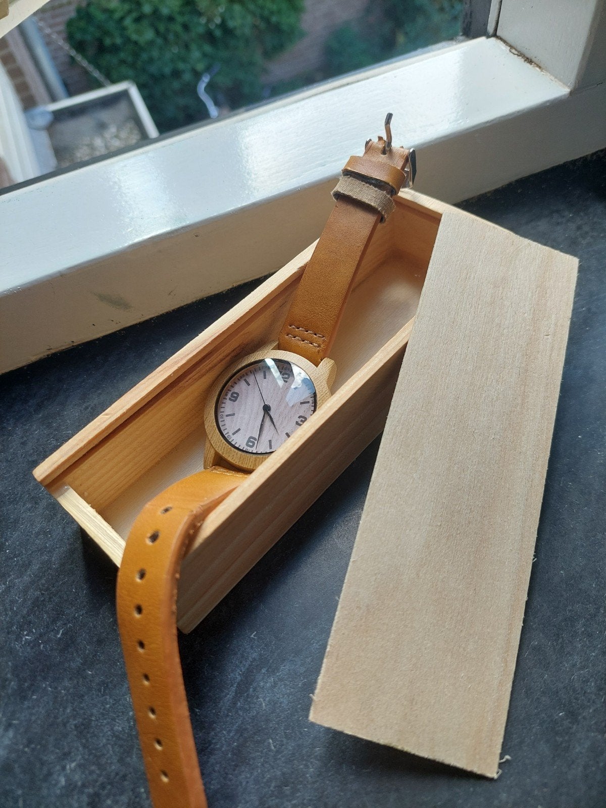 Uniek Bamboe Horloge met Leren Bandje, Overige merken, Overige materialen, Leer, Polshorloge