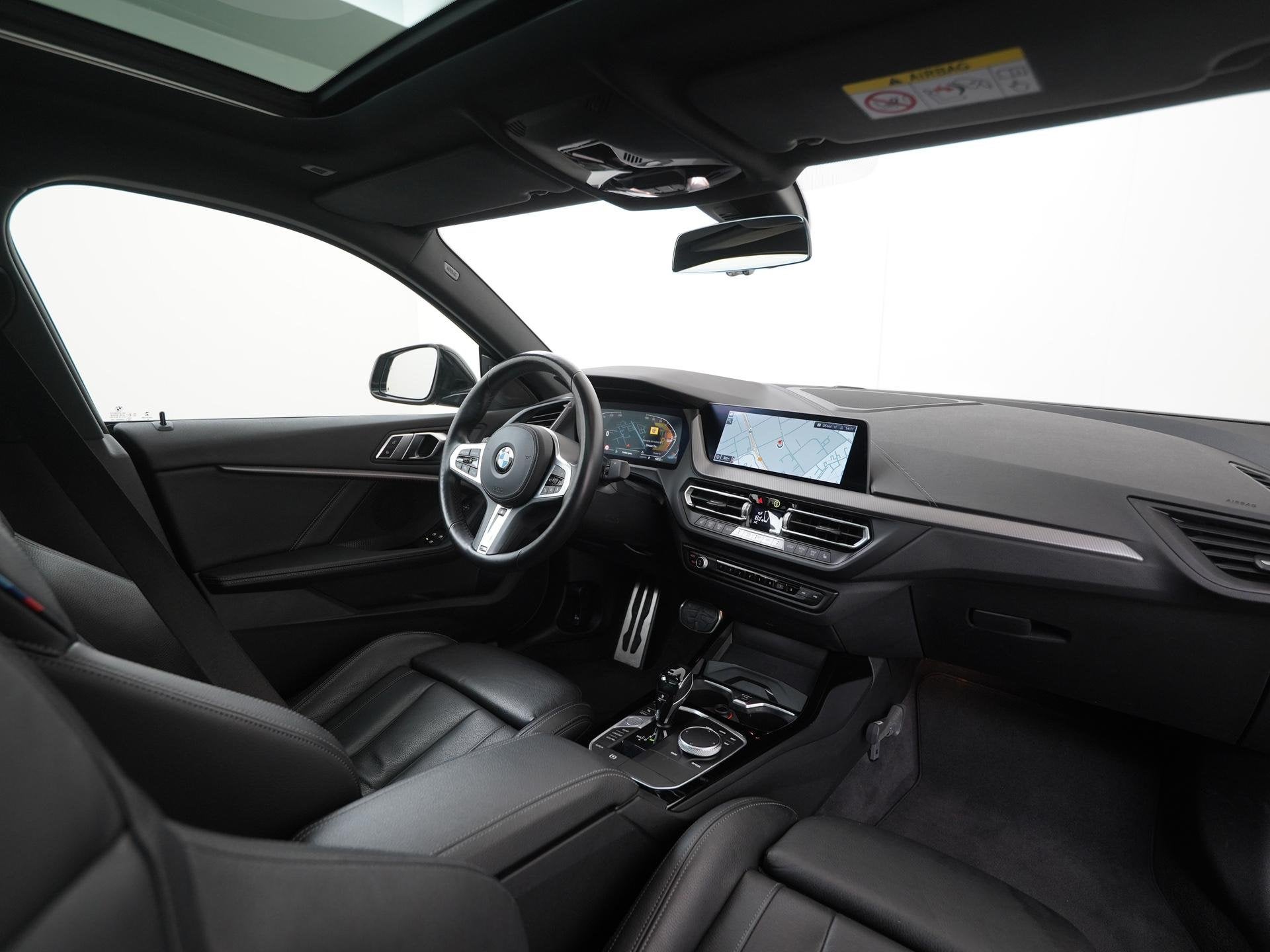 BMW 2-serie Gran Coupé 218i M Sport | Panoramadak | Leder |, 12 maanden, 136 pk, Gebruikt, 1350 kg