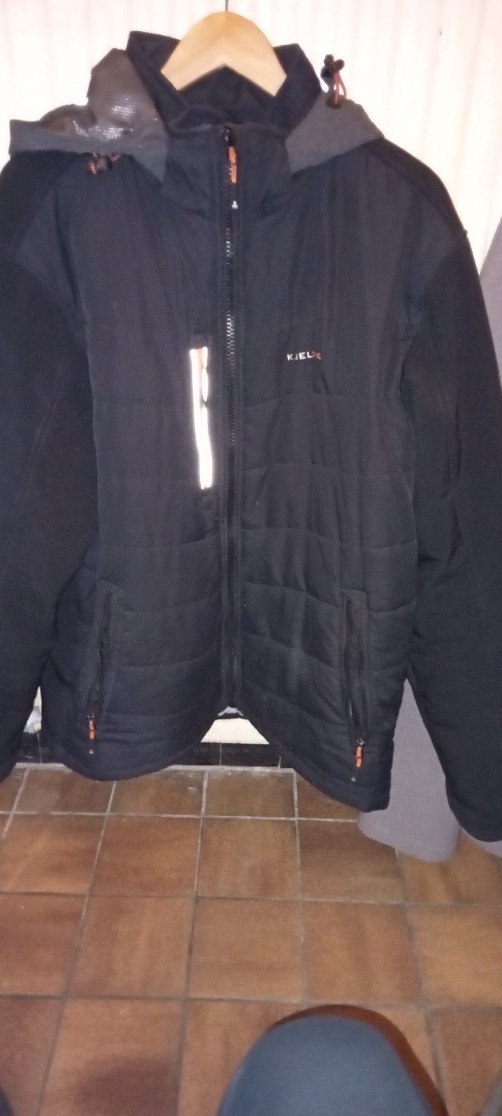 Kjelvik winterjas met capuchon - Maat L, Ophalen of Verzenden, Zo goed als nieuw, Maat 52/54 (L), Blauw