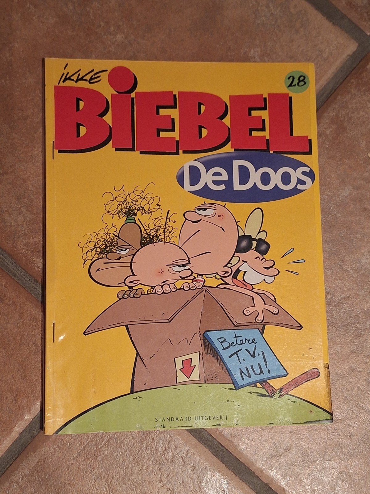 Ikke Biebel De Doos - Stripboek nr. 28, Eén stripboek, Ophalen of Verzenden, Gelezen, Hec Leemans