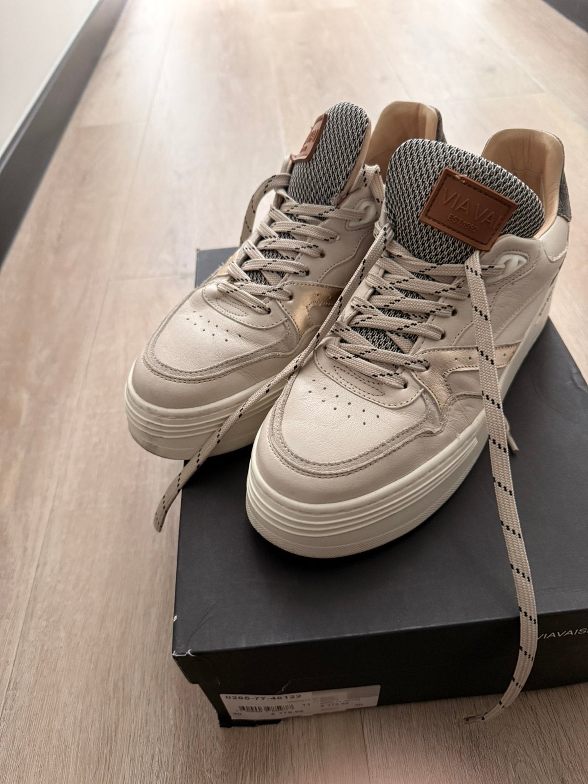 Via Vai sneakers maat 40, Beige, Ophalen of Verzenden, Sneakers of Gympen, Zo goed als nieuw