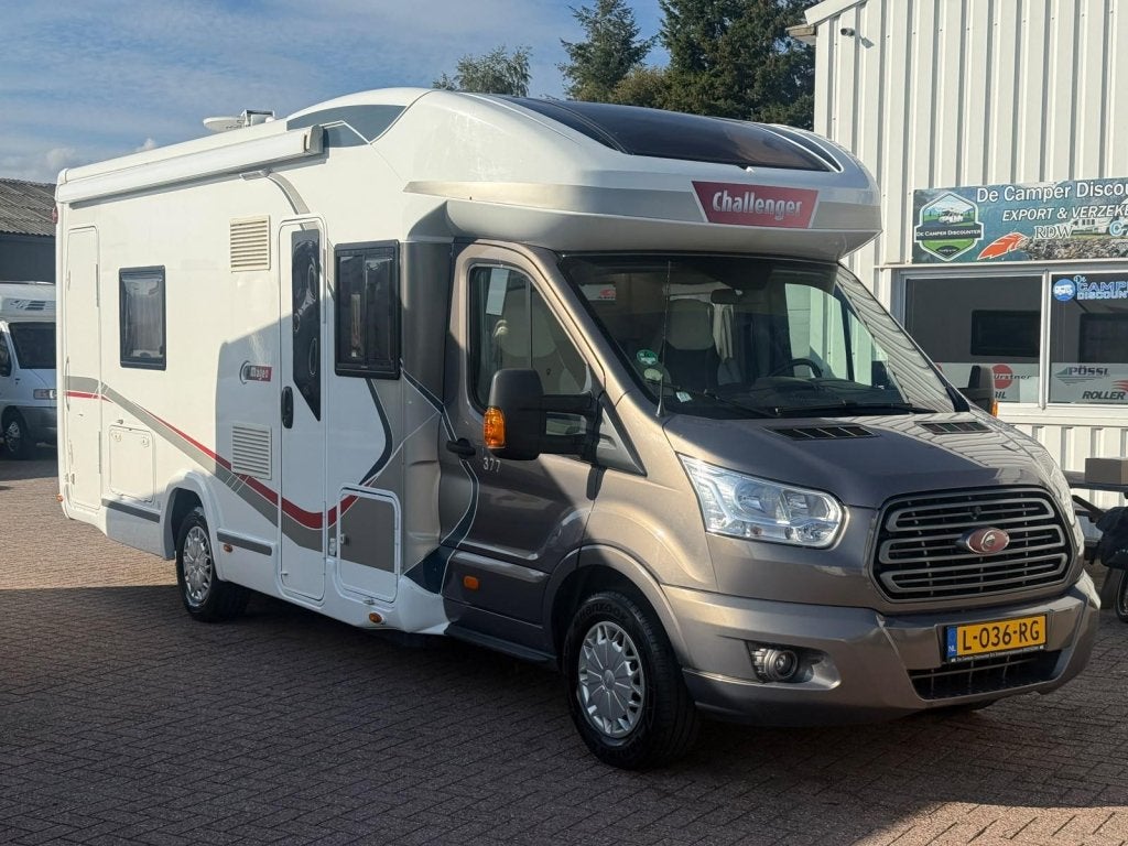 Challenger Mageo 377 Lage enkele bedden en hefbed Euro 5, Ringverwarming, Ford, Bedrijf, Diesel