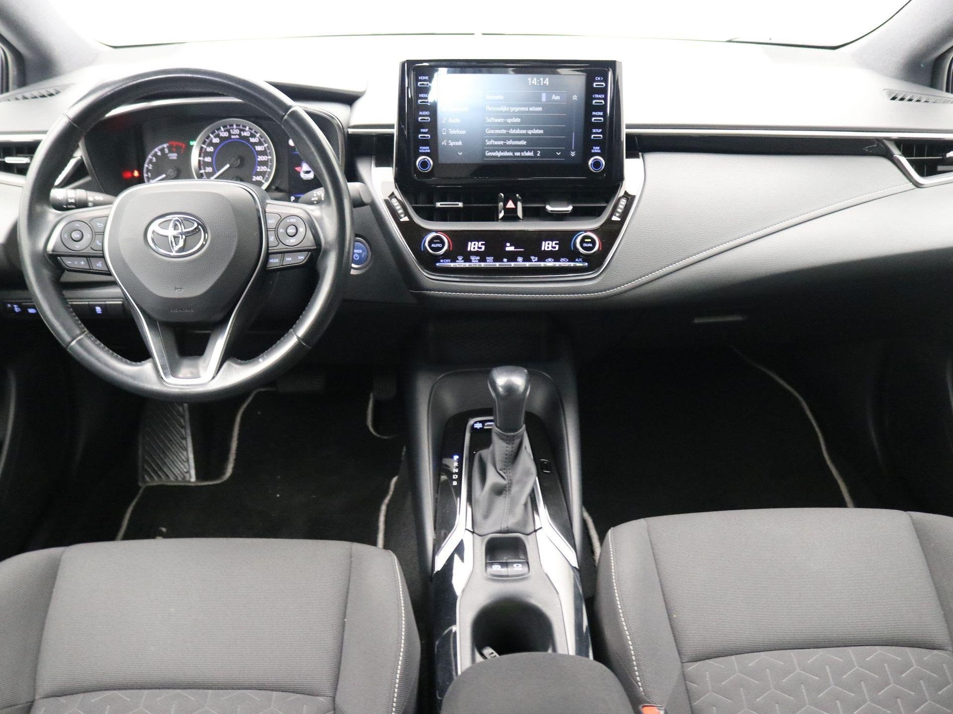 Toyota Corolla 1.8 Hybrid Active Automaat / Apple CarPlay &, Auto's, Gebruikt, 4 cilinders, Corolla, 122 pk