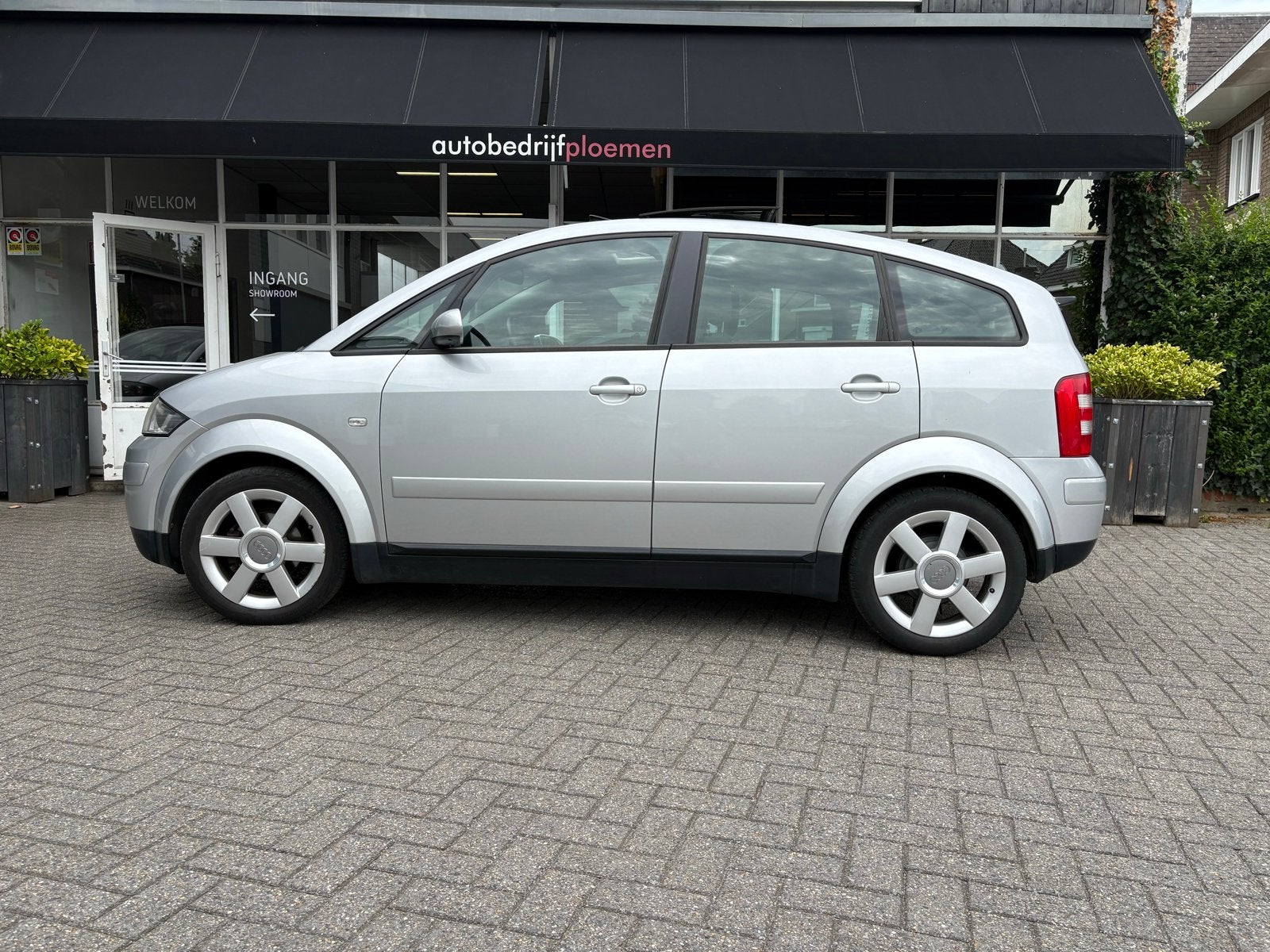 Audi A2 1.4 55KW 2005 Grijs, Auto's, Audi, Bedrijf, A2, Benzine, C, MPV, Handgeschakeld, Origineel Nederlands, Zilver of Grijs