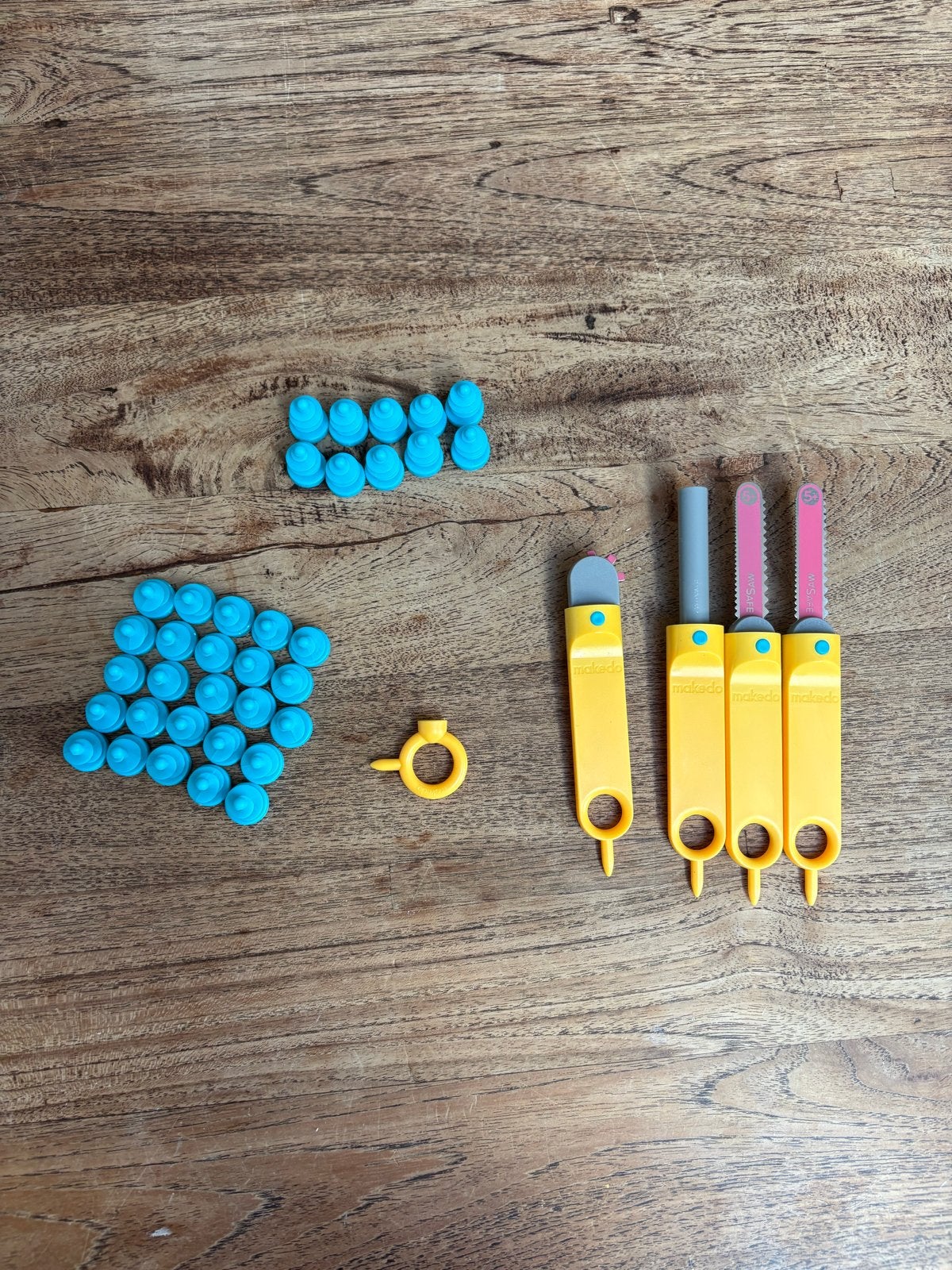 Makedo Cardboard Construction Toolkit - Knutselset, Ophalen of Verzenden, Gebruikt, Knutselen