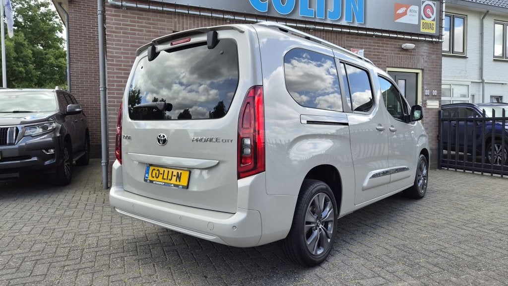 Toyota ProAce CITY Verso 1.2 Turbo Dynamic L2 Long, 7P,, Stof, Gebruikt, 1199 cc, 7 stoelen
