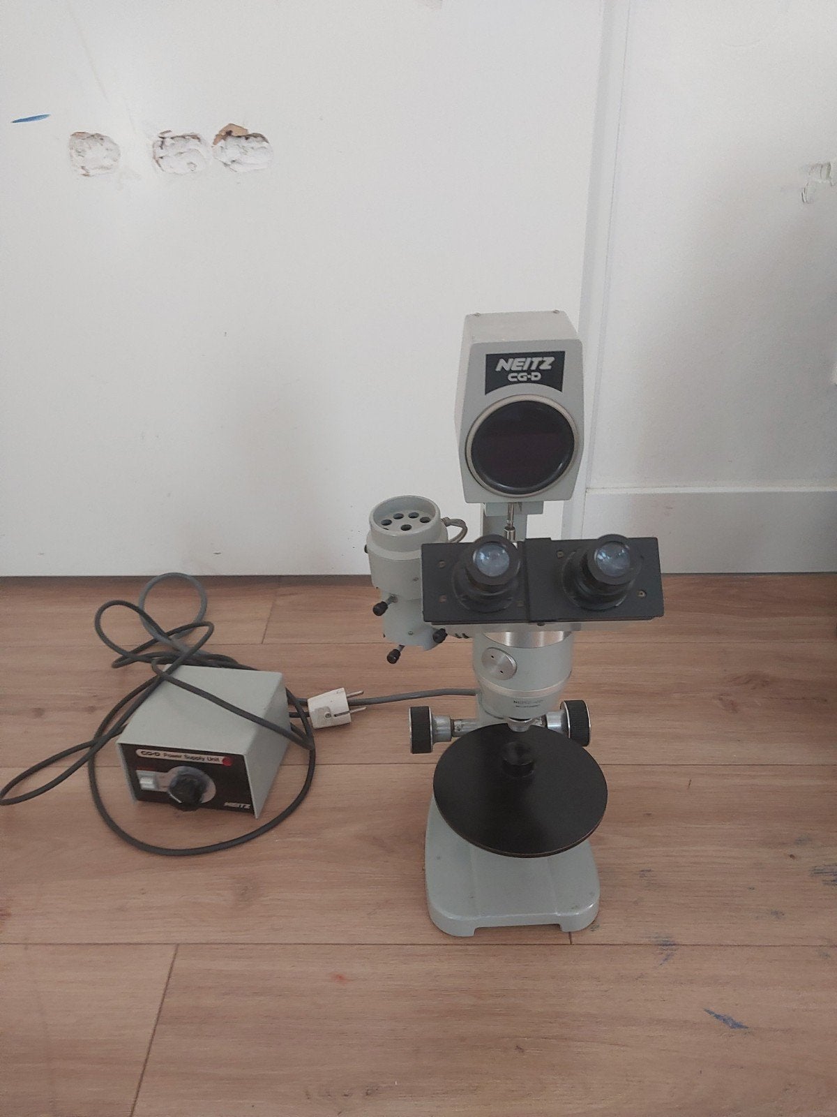 Neitz CG-D Stereomicroscoop met Voeding, Audio, Tv en Foto, Ophalen, Zo goed als nieuw, Minder dan 400x, Stereomicroscoop