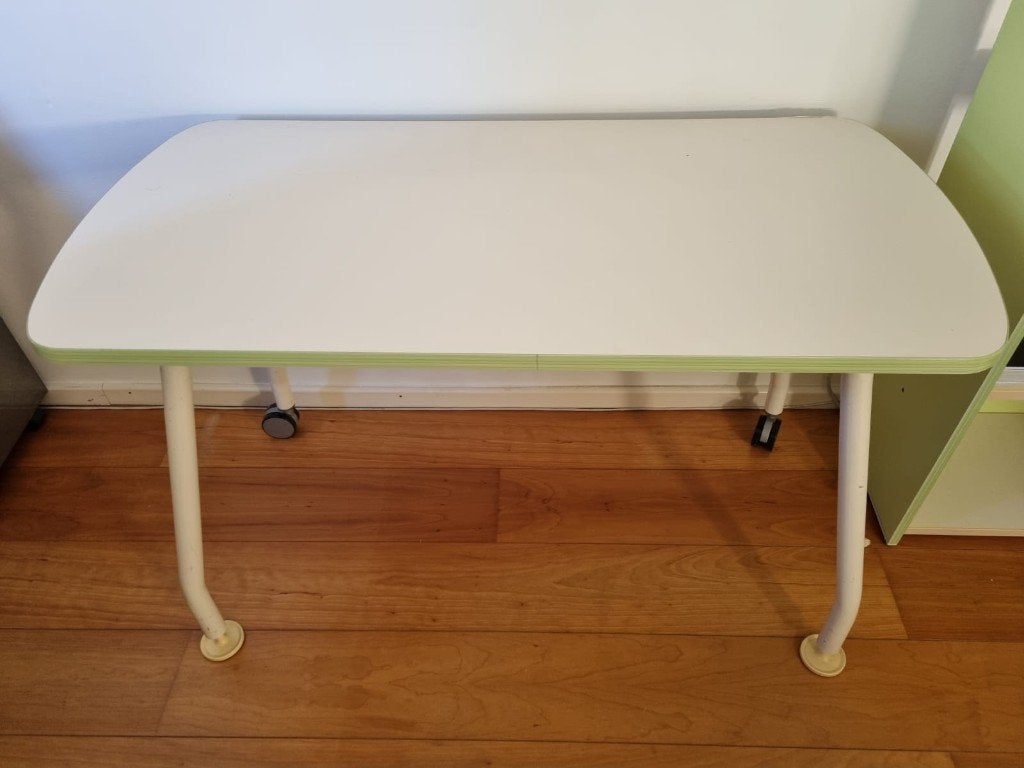 iloom bureau 120x60cm, Koreaans design, stevig, Huis en Inrichting, Bureaus, Ophalen, In hoogte verstelbaar, Gebruikt, 120 cm
