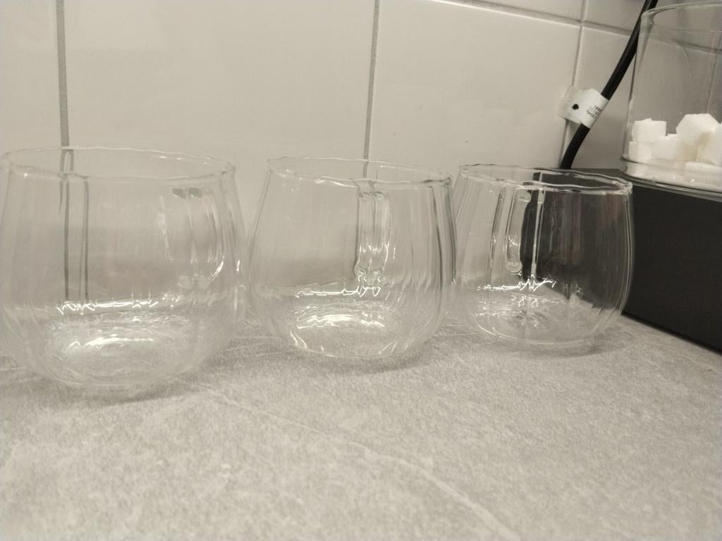 Glazen mokken met ribbel., Ophalen of Verzenden, Nieuw