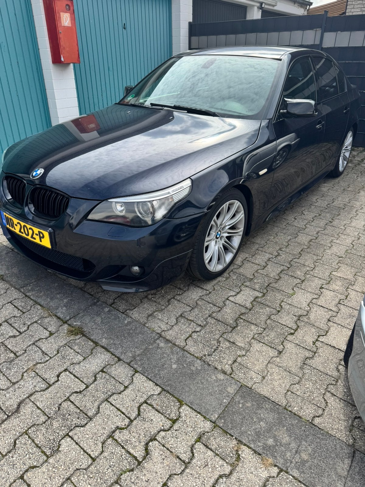 BMW E60 525 2005 Blauw/Zwart onderdelen, Auto's, Achterwielaandrijving, 1800 kg, 2497 cc, Blauw