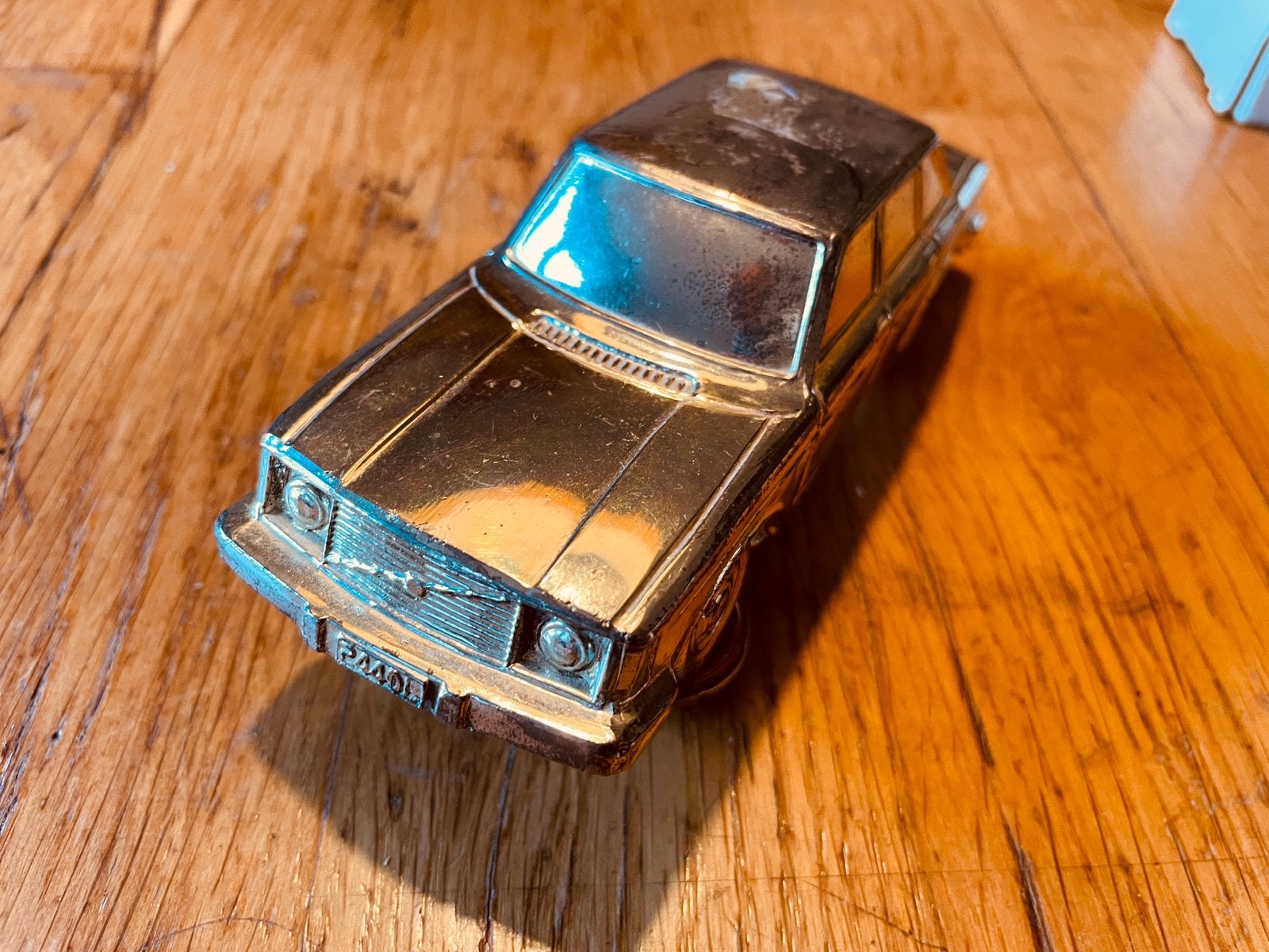 Metalen spaarpot Volvo 244 DL - 1970 - compleet, Verzenden, Zo goed als nieuw, Auto, Overige merken