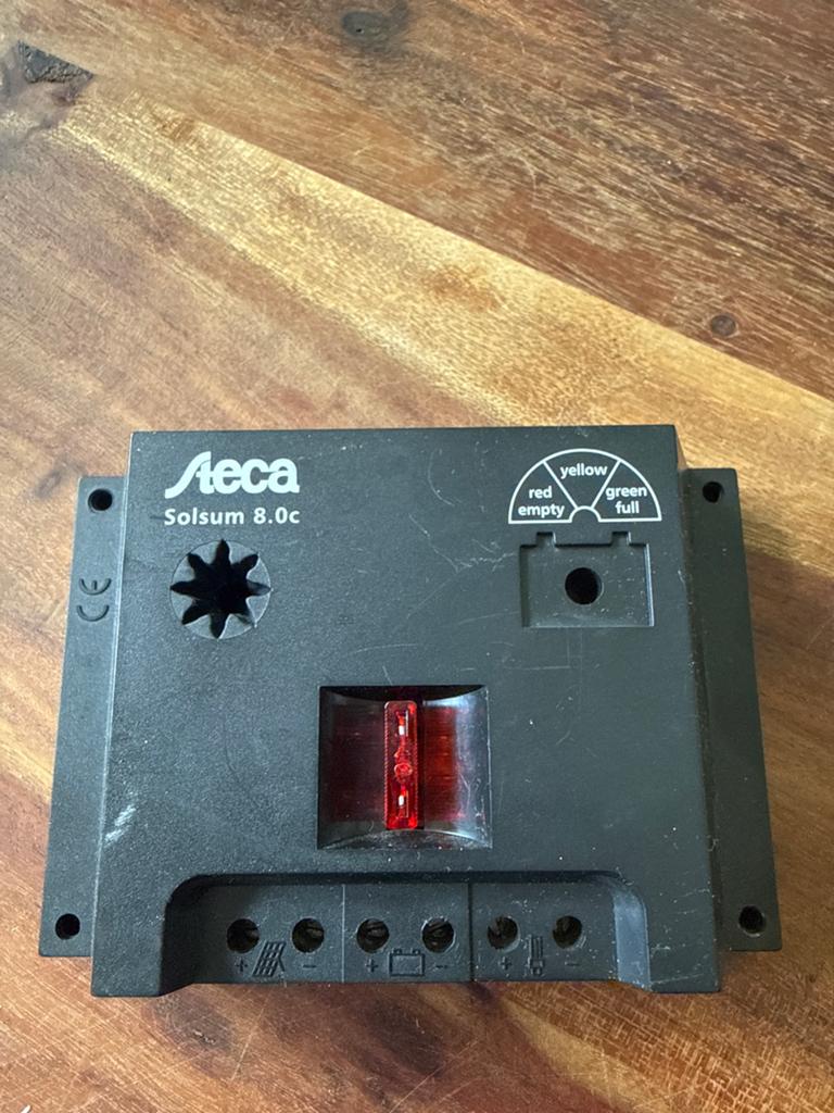 Aeca Solsum 8.0c Laadregelaar voor Zonnepanelen, Ophalen of Verzenden, Gebruikt