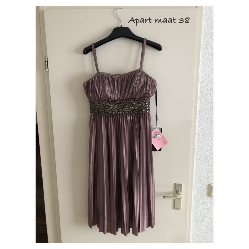Apart feestjurk / galajurk maat 38, Kleding | Dames, Gelegenheidskleding, Maat 38/40 (M), Galajurk, Paars, Nieuw