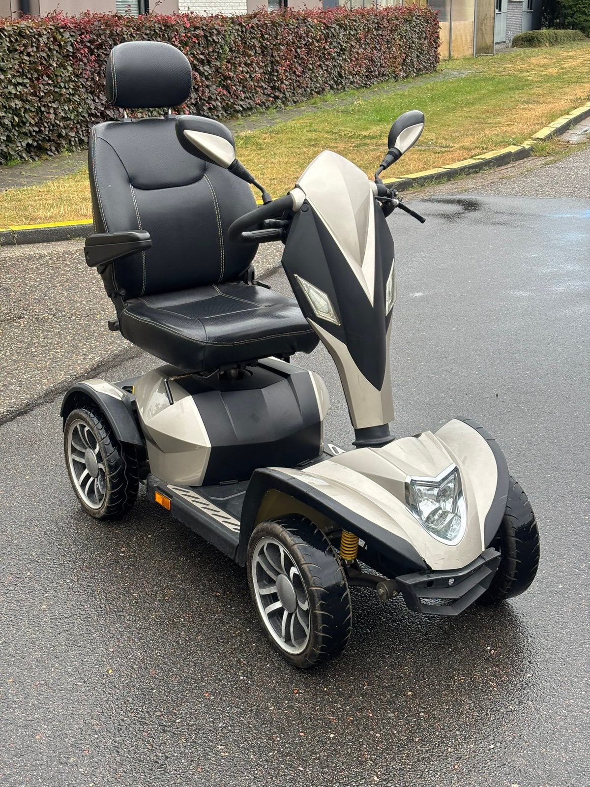 Scootmobiel Carpo4 topstaat met extra zware accu s., Overige merken, Meer info ☎️0️⃣6️⃣➖2️⃣0️⃣9️⃣0️⃣1️⃣0️⃣4️⃣0️⃣, Carpo, Ophalen of Verzenden