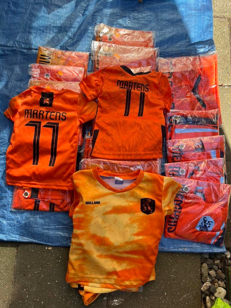 NL elftal tshirt + broekje diverse maten, Ophalen, Zo goed als nieuw