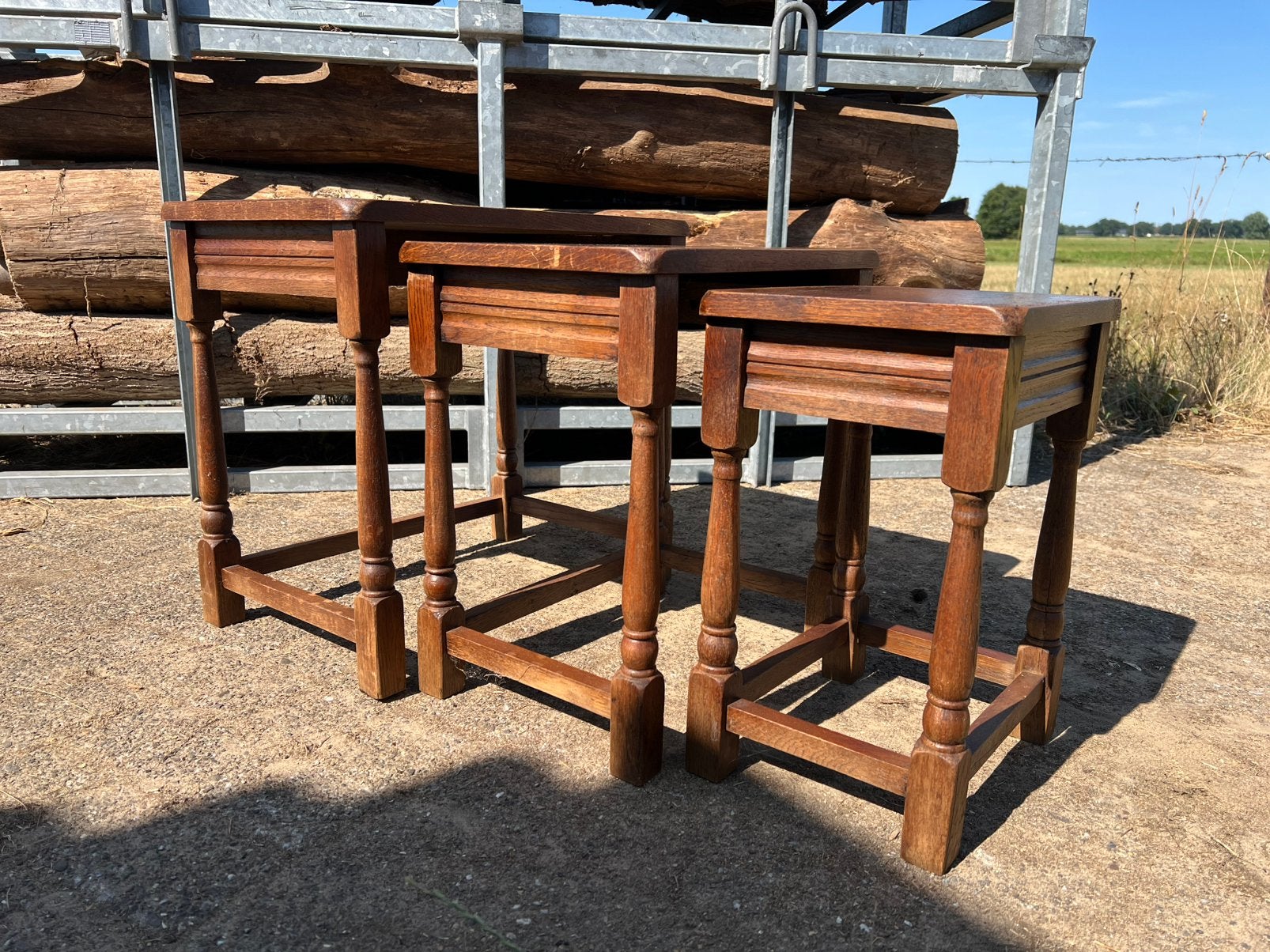 Bijzettafeltjes / bijzetkruk / bijzettafel vintage, Minder dan 55 cm, Gebruikt, Rechthoekig, Ophalen