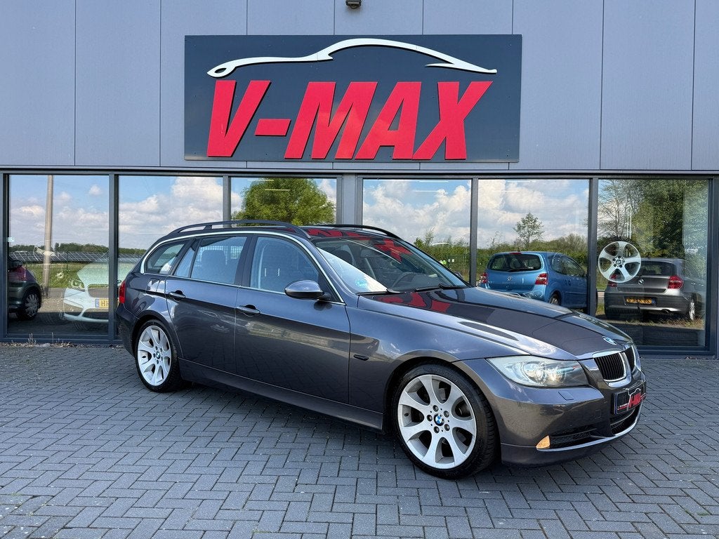 BMW 325i 3.0 Touring AUT High Executive Xenon Navi Cruise PD, Auto's, Automaat, 745 kg, Gebruikt, 2996 cc