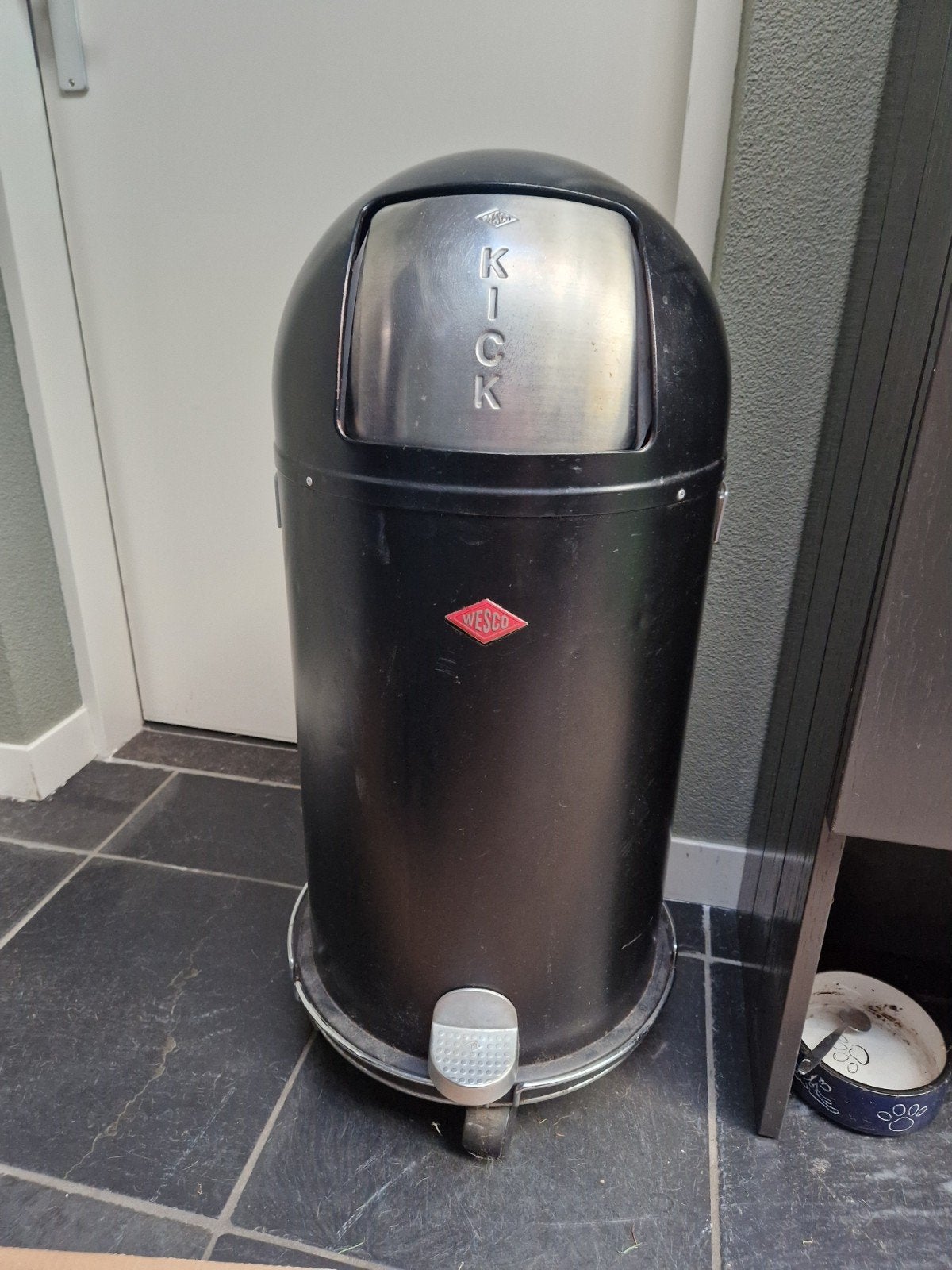 Wesco, Huis en Inrichting, Met pedaal, 40 liter of meer, Ophalen of Verzenden, 75 – 100