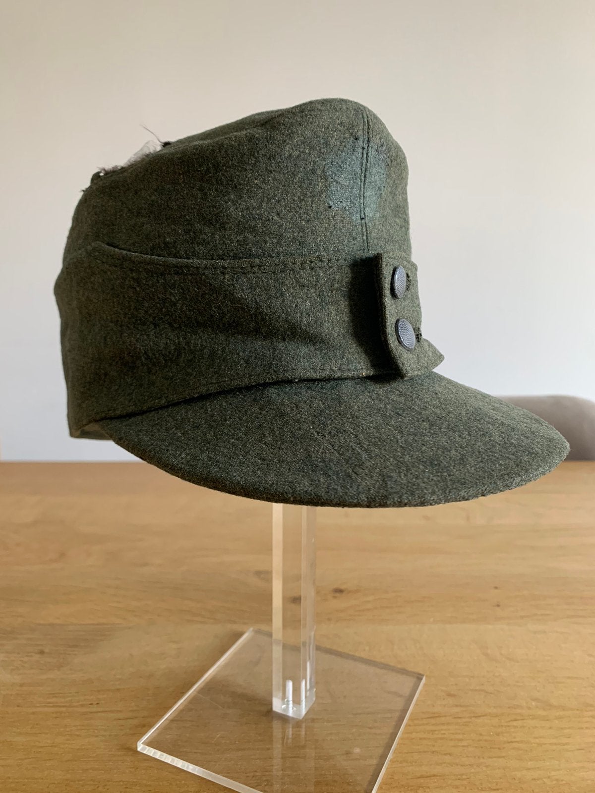 Duitse M43 fieldcap pet WH / SS, Verzamelen, Militaria | Tweede Wereldoorlog, Verzenden, Landmacht, Duitsland, Helm of Baret