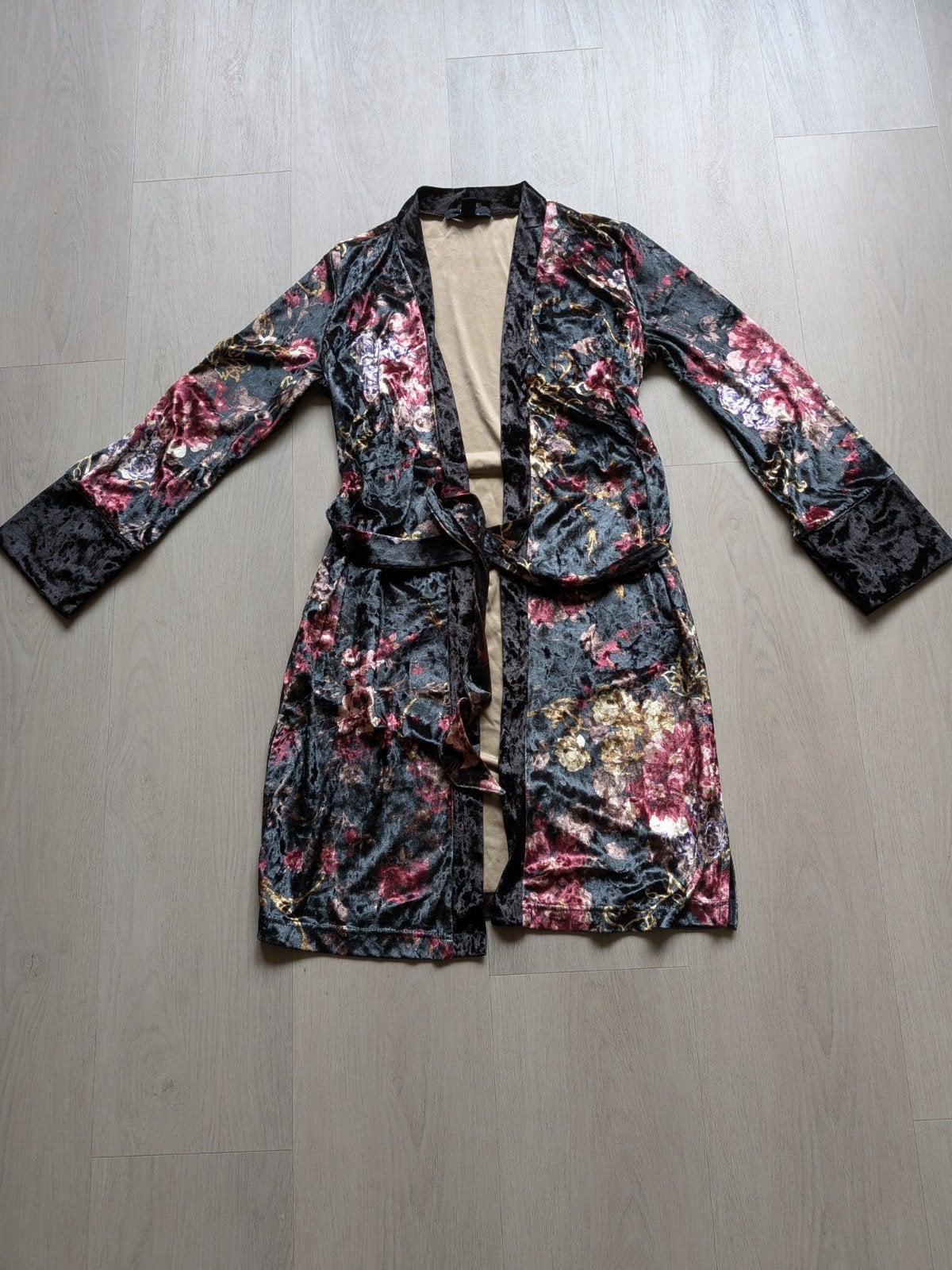 2x Kimono voor dames - Love to Lounge & Viva Couture, Kleding | Dames, Love to Lounge, V Couture, Ophalen of Verzenden, Zo goed als nieuw