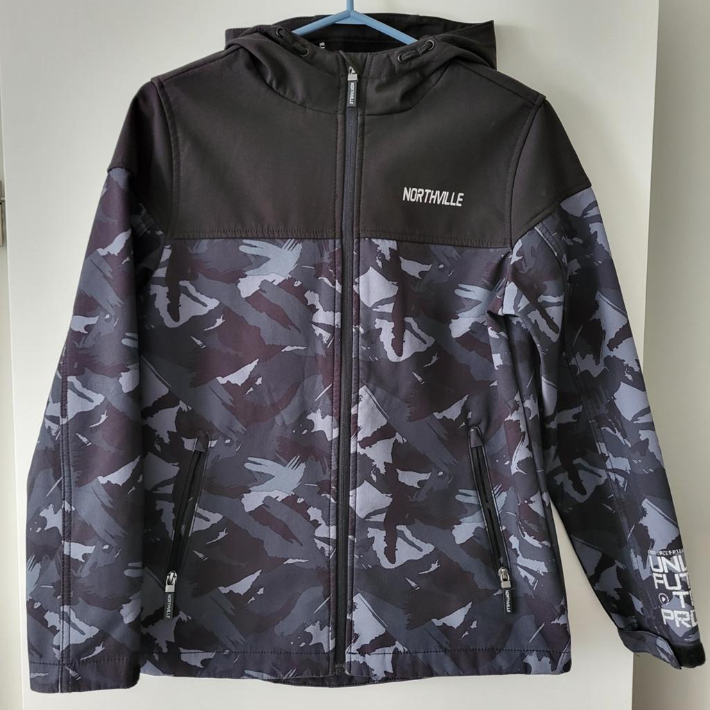 Northville Softshell Jas Maat 158 - Camouflage Print, Ophalen of Verzenden, Zo goed als nieuw, Northville, Jongen of Meisje